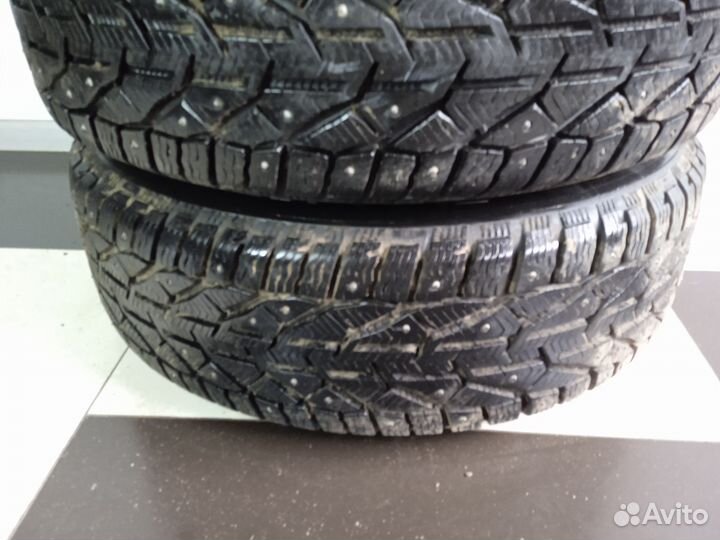 Tigar SUV Ice 215/65 R16