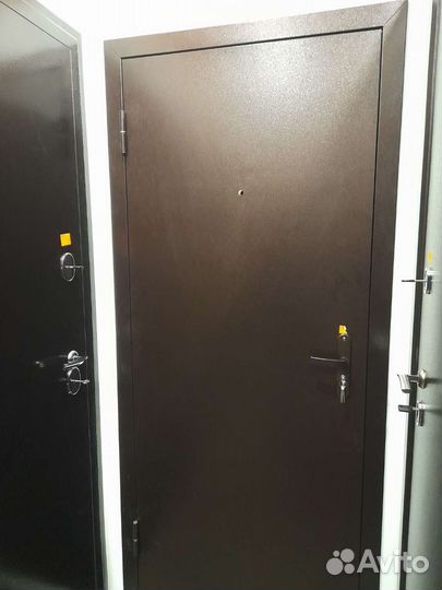 Дверь входная металл-металл новая