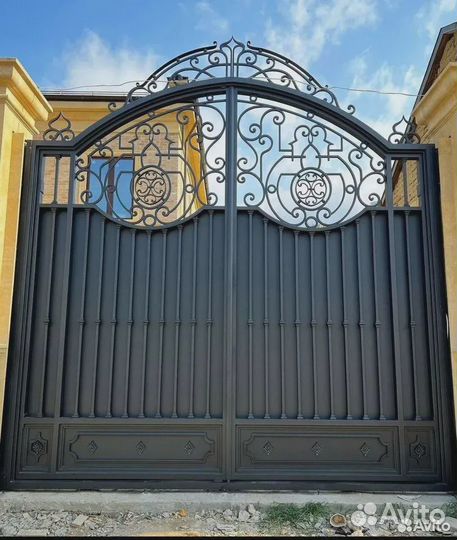 Ворота кованые