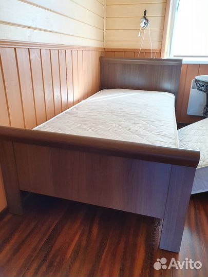 Продам кровать Магна