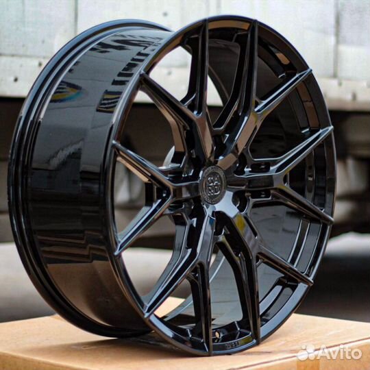 Кованые диски R22 6x139.7 Toyota Land Cruise 300