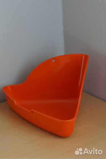 Угловой лоток для клетки