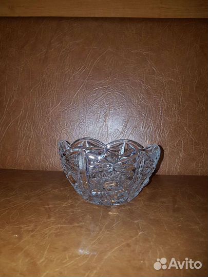 Конфетница хрустальная