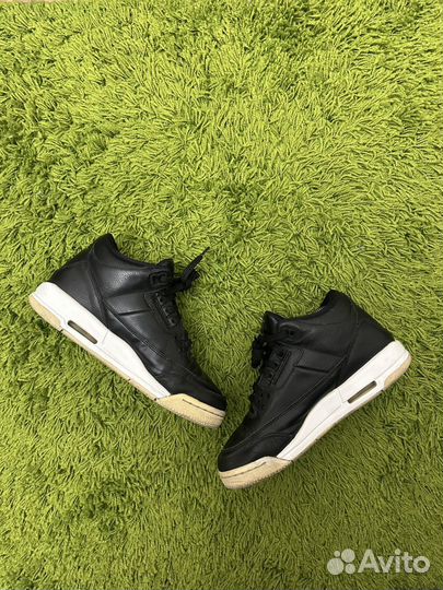 Nike Air Jordan 3 Retro Cyber Monday