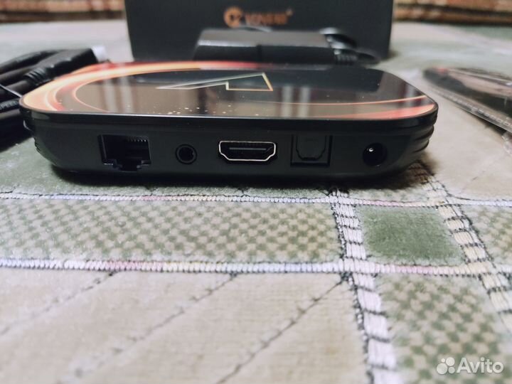 Андроид тв приставка vontar X3 4/32 Gb