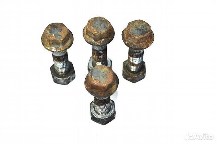 Болт карданного вала MAN TGX 18.440 (01.07)