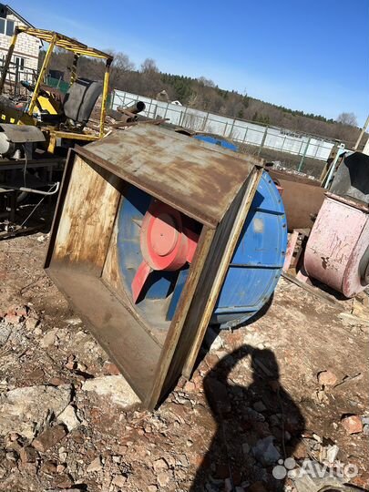 Продам осевой вентилятор во-06-300