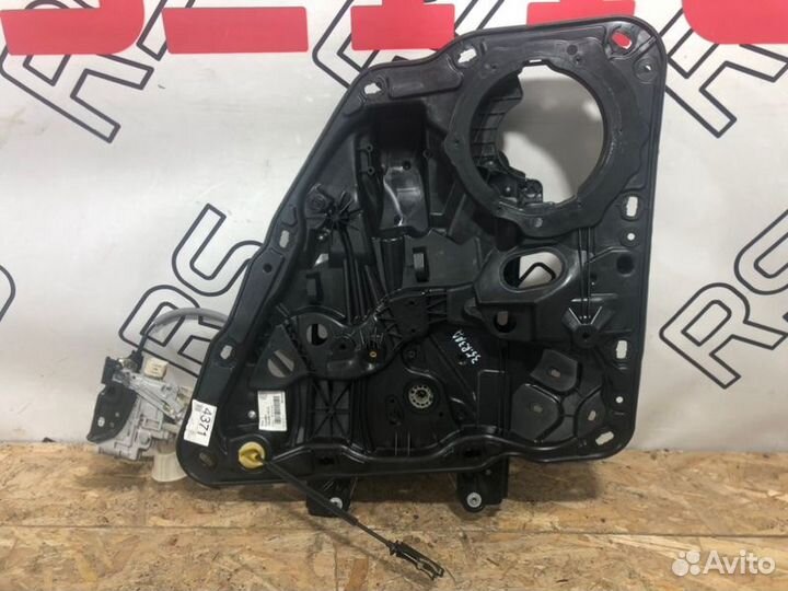 Стеклоподъемник задний правый Volkswagen Touareg 2