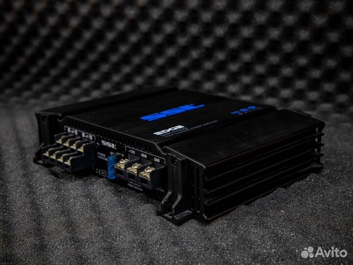 Автомобильный усилитель установка