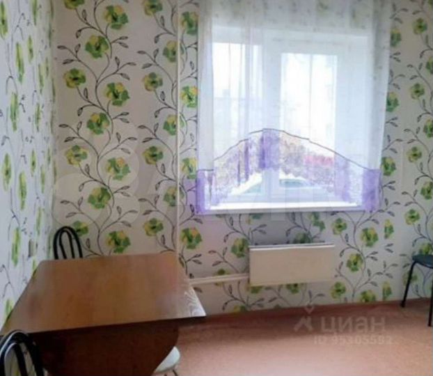 2-к. квартира, 56 м², 1/3 эт.