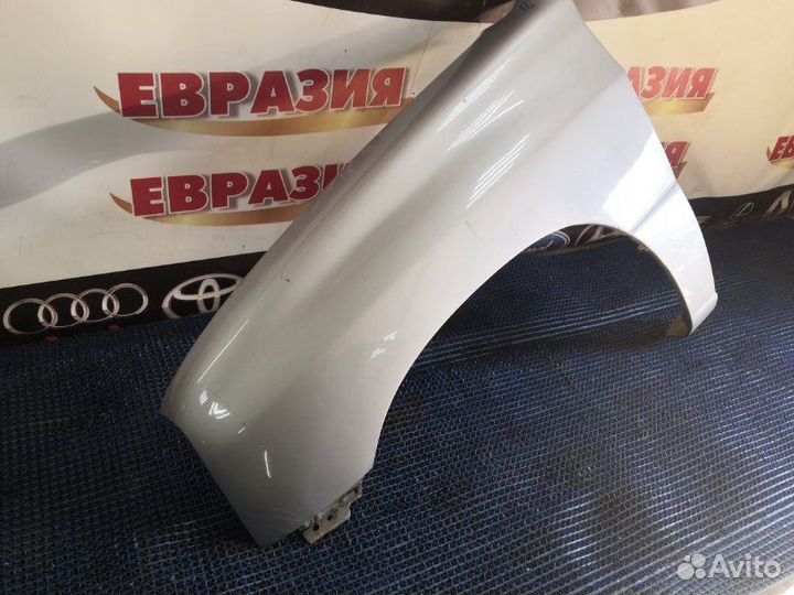 Крыло переднее левое Suzuki Vitara J20A 2000