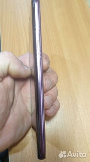 Samsung Galaxy S9, 4/64 ГБ