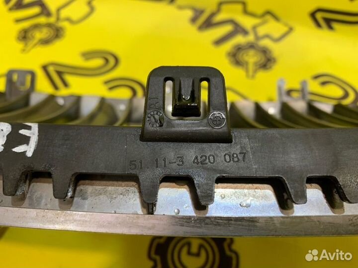 Решетка радиатора передняя левая Bmw X3 E83