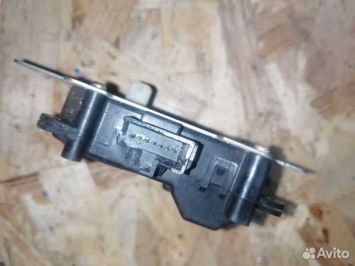 Сервопривод Mitsubishi Grandis