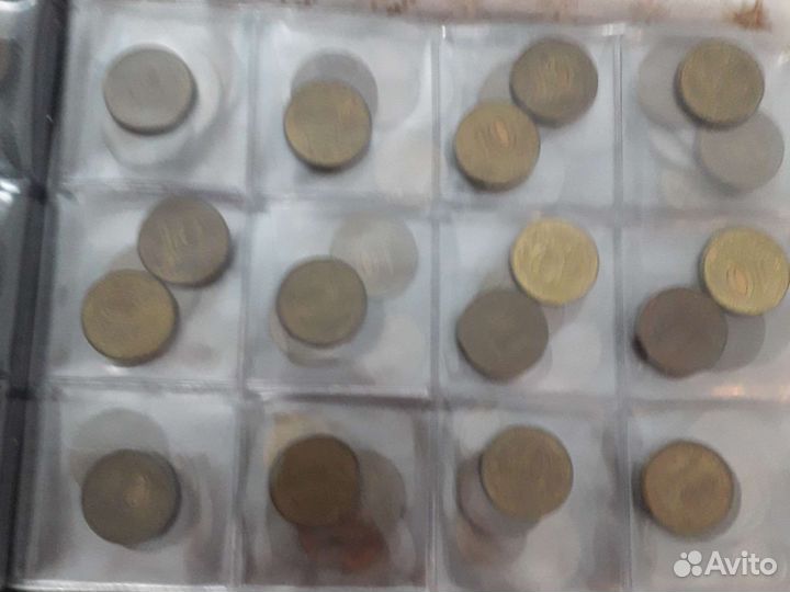 Монеты и купюры