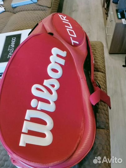 Теннисная сумка Wilson на 9 ракеток