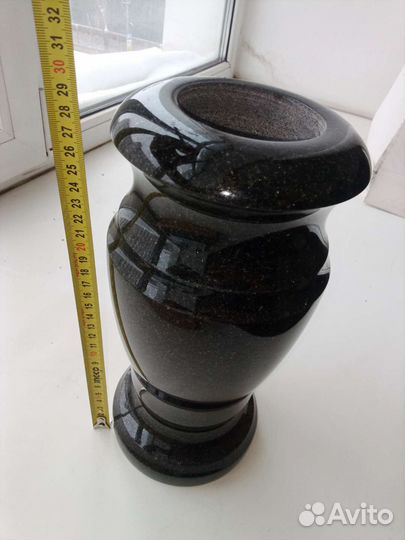 Ваза гранит
