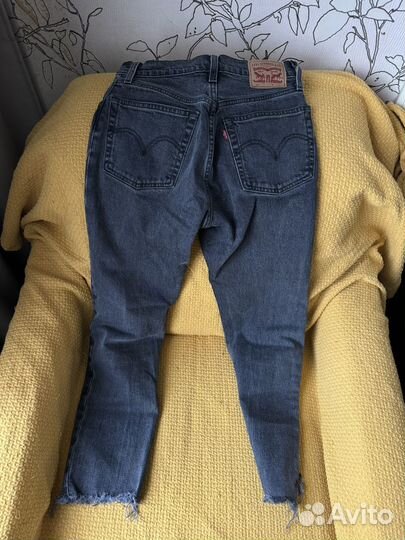 Женские джинсы levis 501