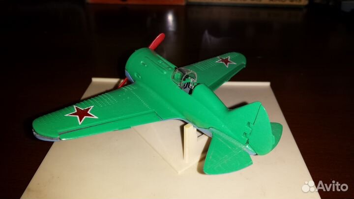Масштабная модель Самолет И - 16