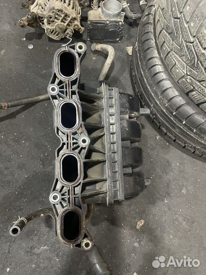 Suzuki SX4 Коллектор впускной