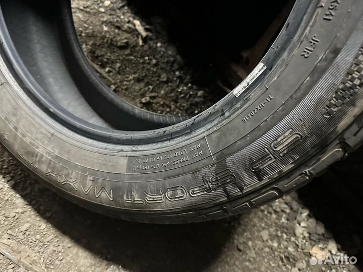 Dunlop SP Sport Maxx 225/60 R17
