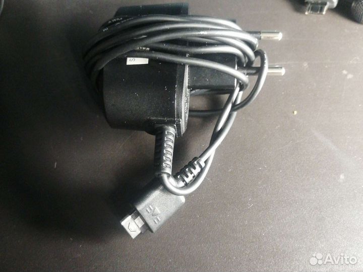 Зарядное устройство