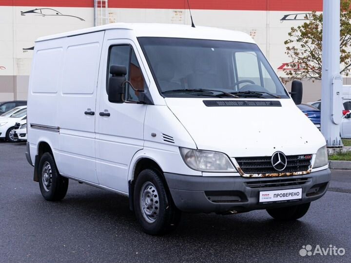 Mercedes-Benz Sprinter цельнометаллический, 2005