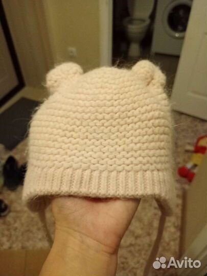 Шапка примерно на годик