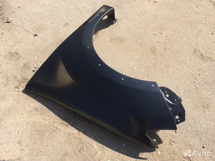 Крыло левое новое аналог логан 2 сандеро степвей