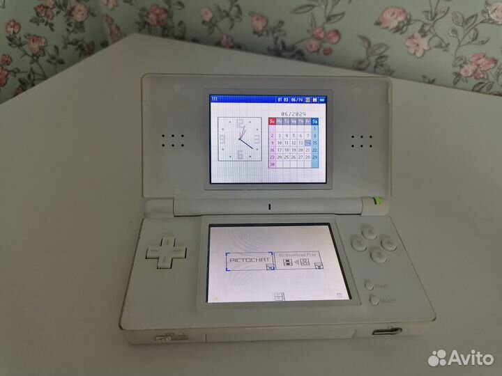 Nintendo DS lite