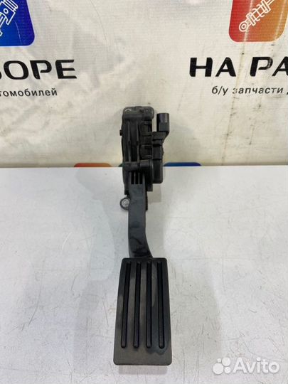 Педаль газа Ford Focus CB4 shdc 2007