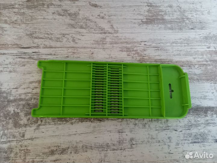 Терка для корейской моркови Borner