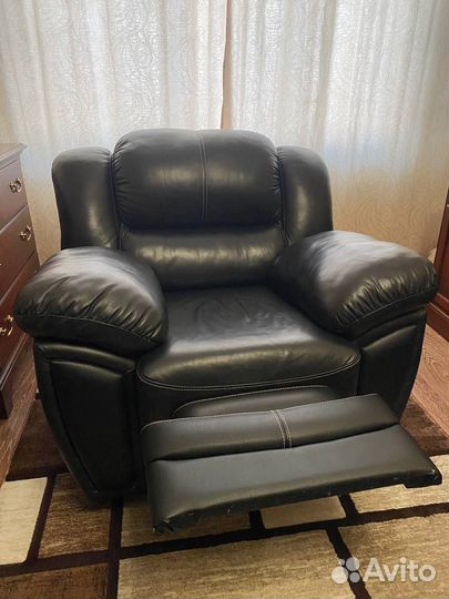 Кресло качалка реклайнер