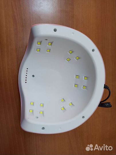 Лампа для ногтей / UV LED + лаки
