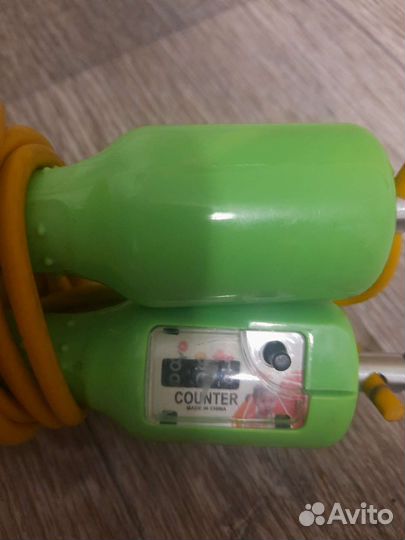 Продаётся скакалка со счетчиком