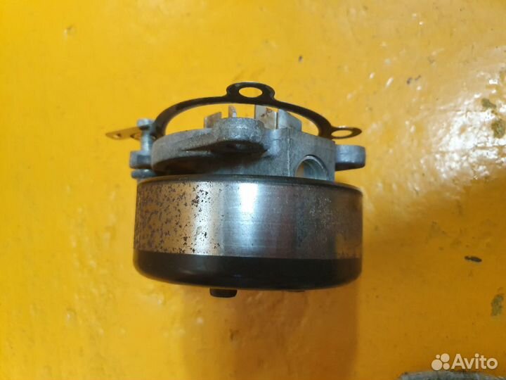 Помпа водяная насос 1.5 HR15 DE HR15DE nissan нисс