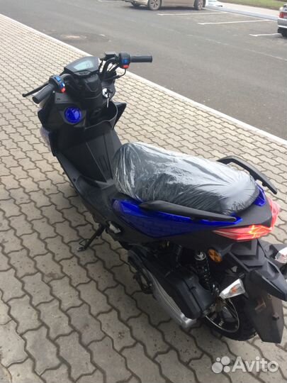 Скутер Arc (Fos)