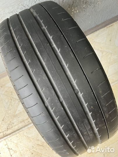 Yokohama Advan Sport V105 235/45 R18