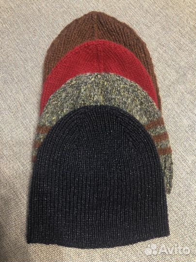 Шапка вязаная ручная работа