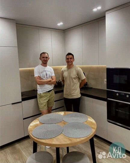 Кухня на заказ / Кухонный гарнитур