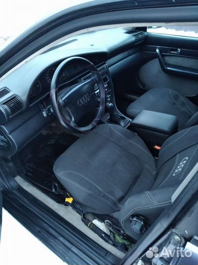 Audi A6 2.0 МТ, 1995, 460 000 км