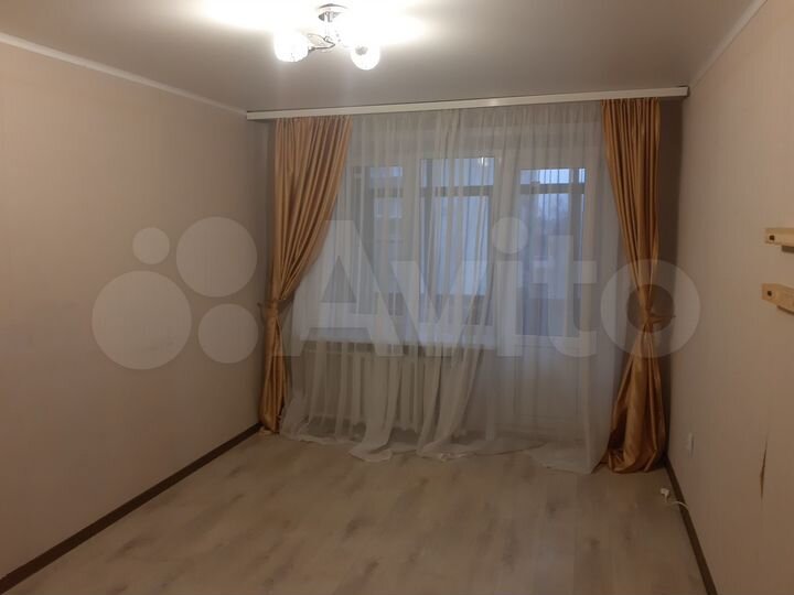 2-к. квартира, 50 м², 4/5 эт.