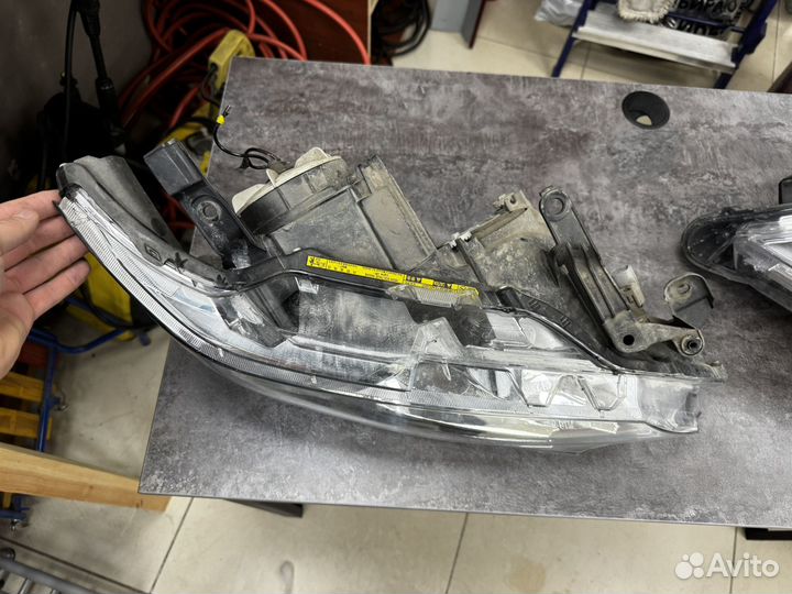 Фары 2шт. на toyota camry 55