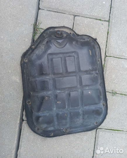 Поддон двигателя nissan Teana 2,5 v6