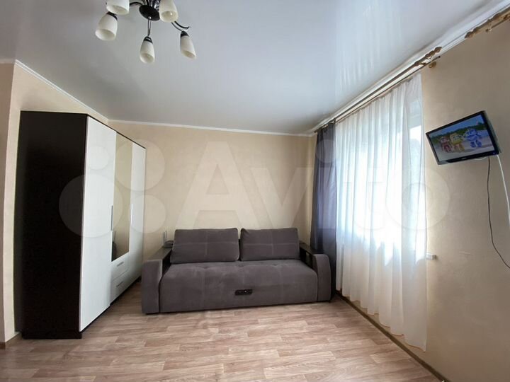 2-к. квартира, 60 м², 11/16 эт.