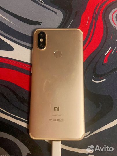 Xiaomi Mi A2, 4/64 ГБ