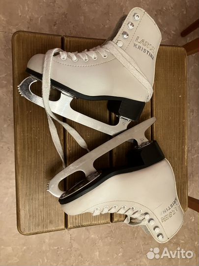 Коньки фигурные детские 30 размер