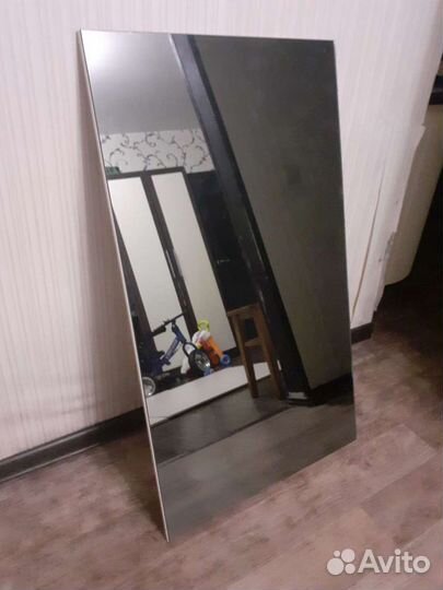 Зеркало от шкафа купе черного цвета