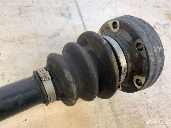 Привод правый Bmw 3-Series E92 N46B20 2008