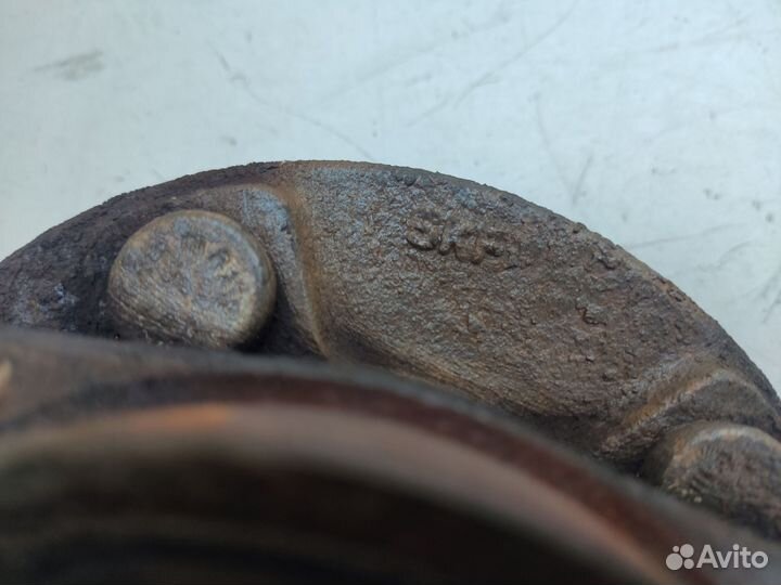 Ступица переднего колеса Opel Insignia